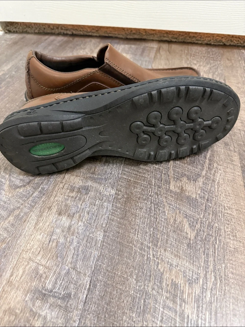 Skechers Men's Carrera Brown Leather Slip-On Loafers